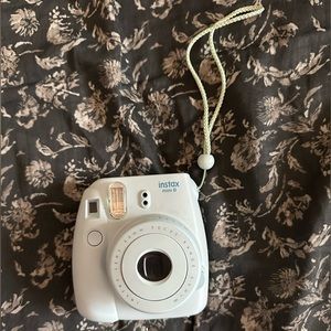 Instax mini 8 light blue Polaroid camera